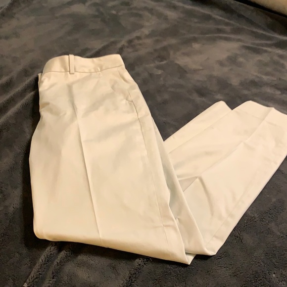 Elie Tahari Pants - Elle Tahari pants